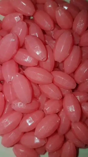 pink-oval-rigging-beads